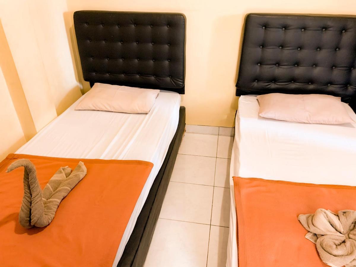 Hostel Omah Pelem Syariah Semarang Exteriér fotografie