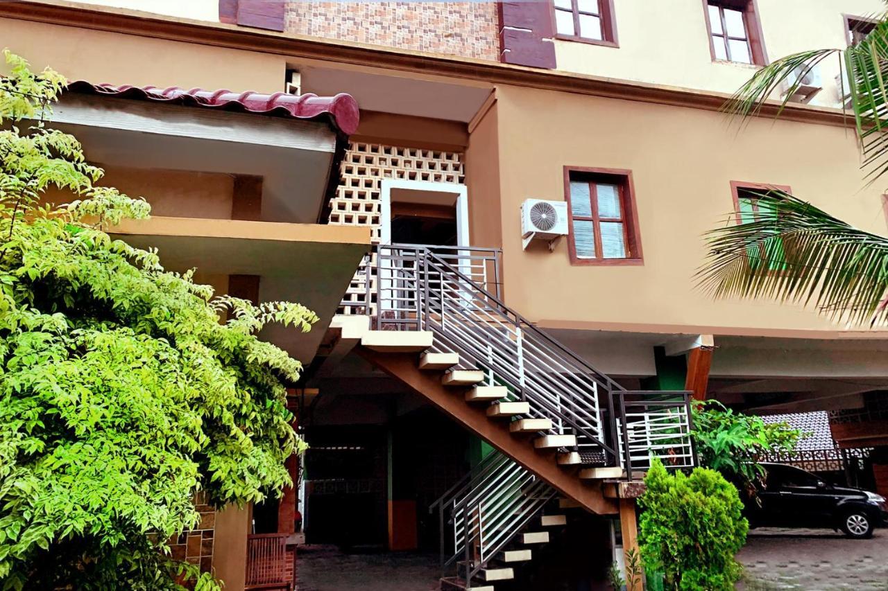 Hostel Omah Pelem Syariah Semarang Exteriér fotografie