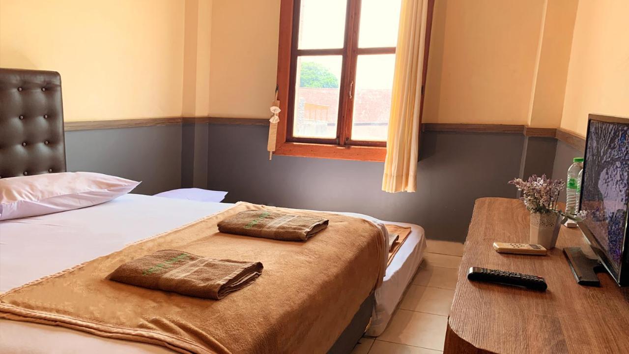 Hostel Omah Pelem Syariah Semarang Exteriér fotografie