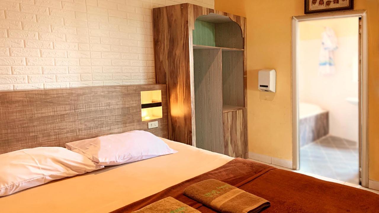 Hostel Omah Pelem Syariah Semarang Exteriér fotografie